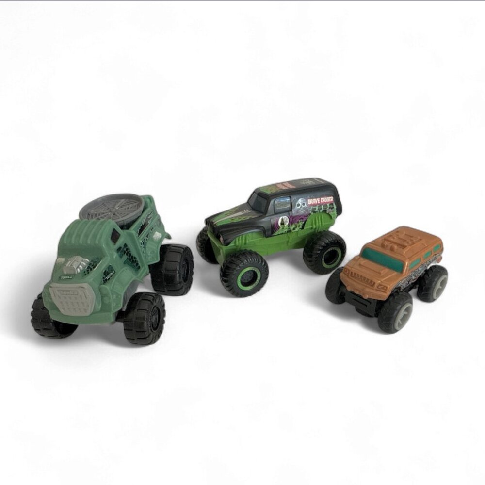 Hot Wheels & Monster Jam Truck Lot - Great for Collectors